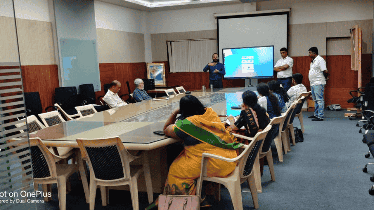 Rajrajeshwari English Medium School Bangalore